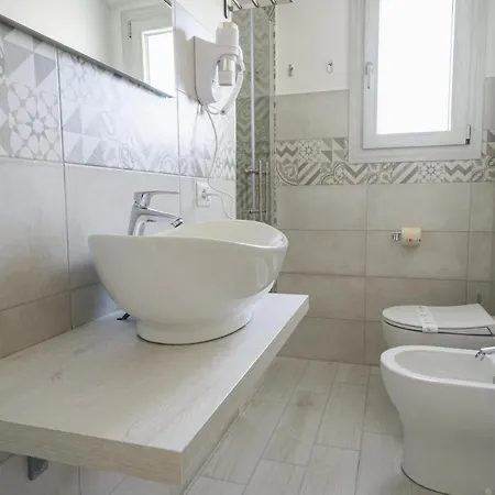 Vemi 3* Posada (Sardinia)